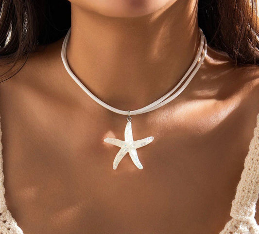 Glowy Starfish Necklace